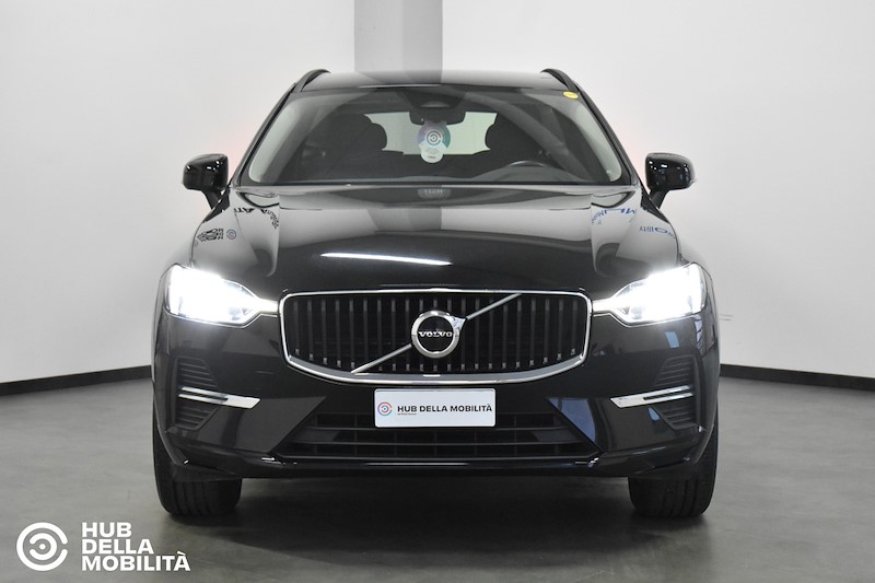 VOLVO XC60 B4 (d) automatico Core